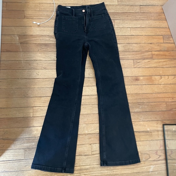Gap High Rise '70s Flare Jeans - like new - Picture 3 of 5